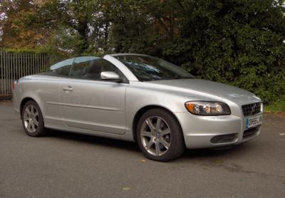 Volvo C70 Тест-драйв Skoda Octavia Combi - Volvo C70. Автомобили Volvo.